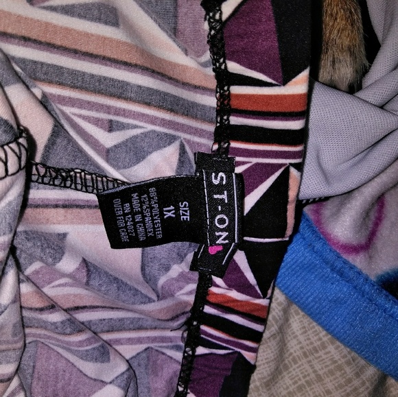 Stretchy pants - Picture 2 of 2